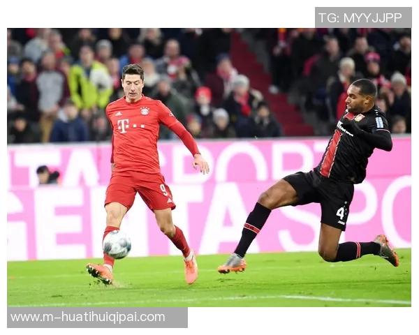 莱万重返德甲对阵拜仁引发球迷愤怒：背叛旧主的代价是什么